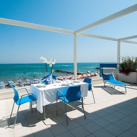 Lungomare Relax Residence Misano Adriatico Esterno foto
