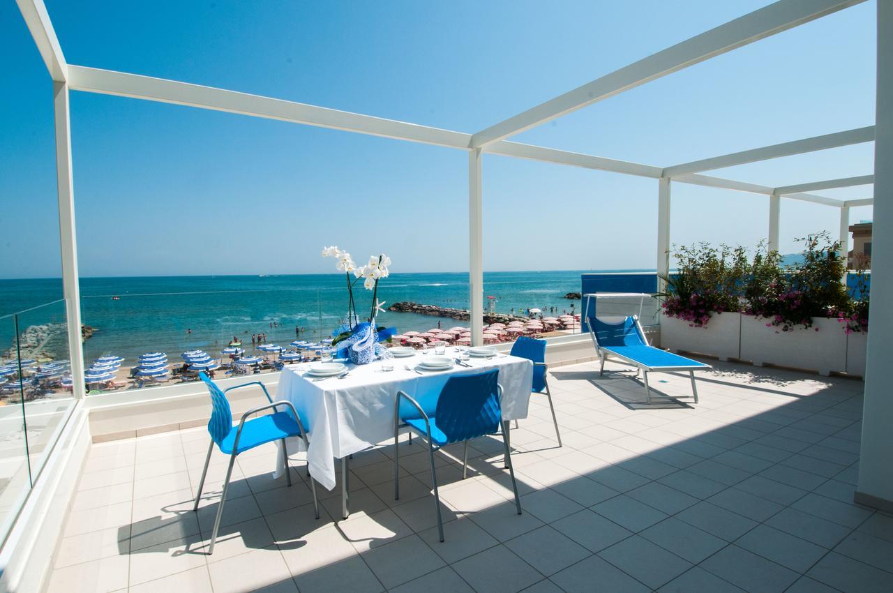 Lungomare Relax Residence Misano Adriatico Esterno foto