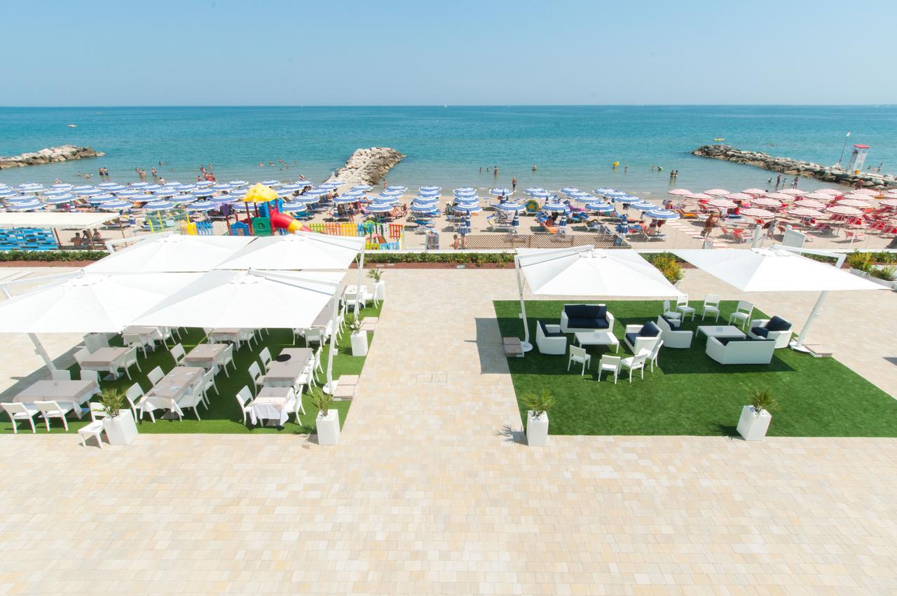 Lungomare Relax Residence Misano Adriatico Esterno foto